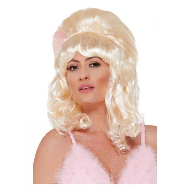 Glamour Puss Wig