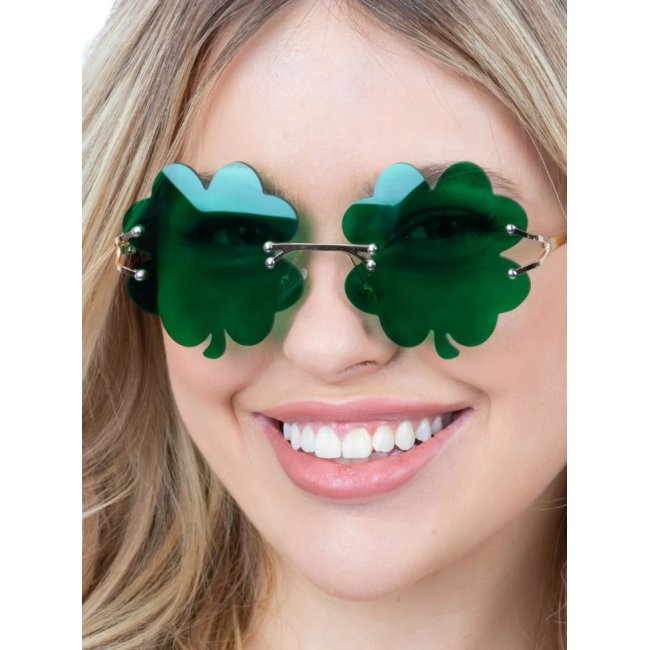 Four Leaf Clover Specs